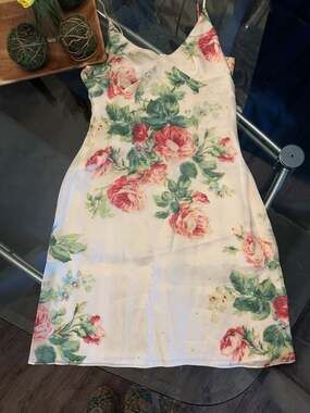 Mario Balthazar Silk Floral Print Slip Dress Style 991104 Size 6